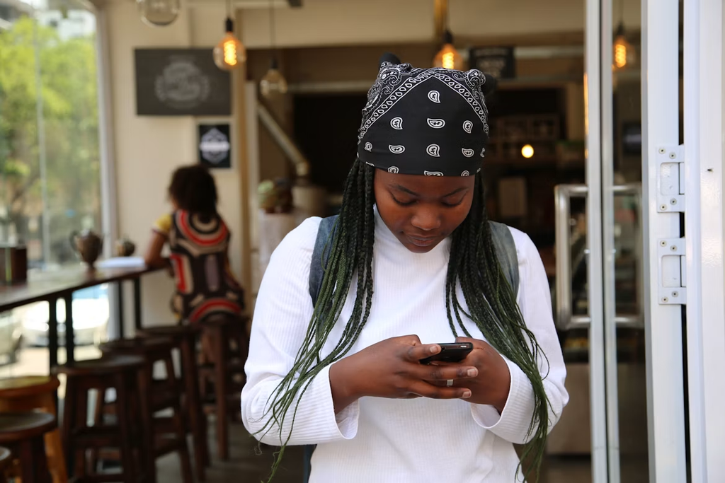 Quels pays d'Afrique bloquent le plus les réseaux sociaux ?
